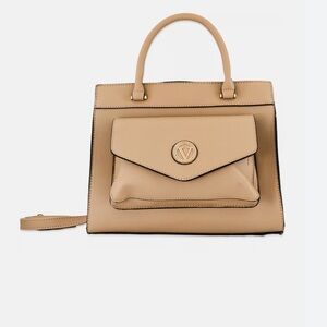 Vera New York Elegant Tan Shoulder Bag
